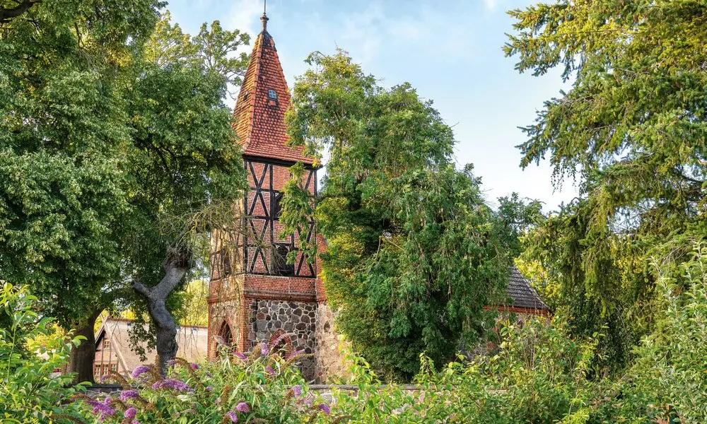 Juni - Dorfkirche Alt Rehse