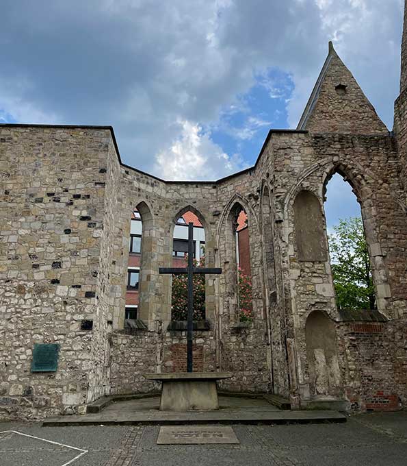 Ruine der Aegidienkirche Hannover