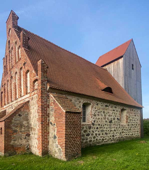 Dorfkirche zu Rossow im brandenburgischen Ostprignitz-Ruppin