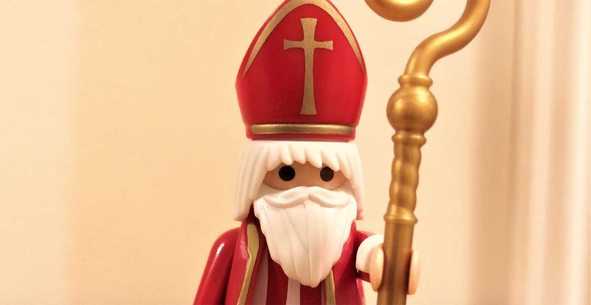 Der Heilige Nikolaus als Playmobil-Figur