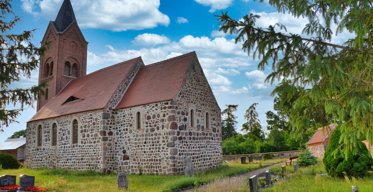 Dorfkirche Deetz in Sachsen-Anhalt