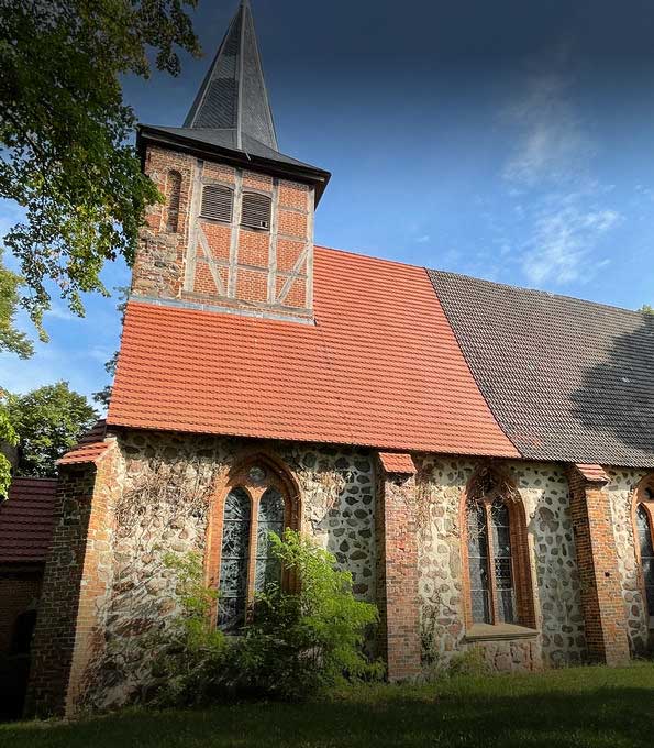 Dorfkirche Warsow (Mecklenburg-Vorpommern)