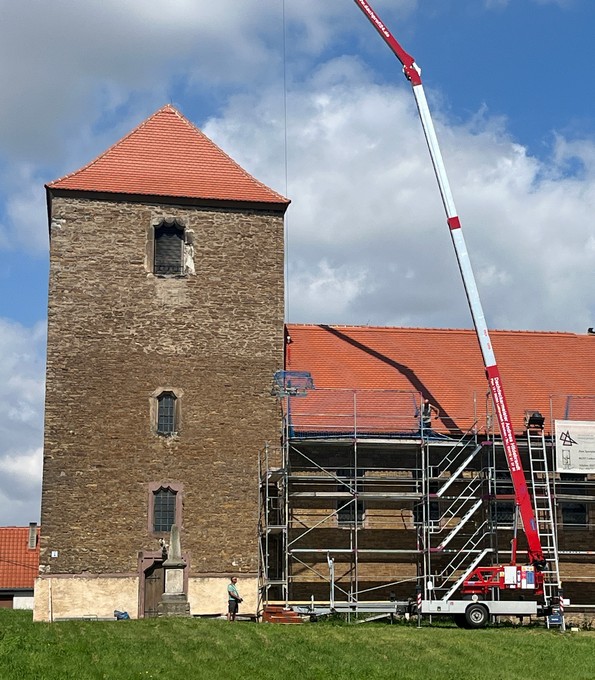 Dachinstandsetzung an St. Martin zu Ahlsdorf (Sachsen-Anhalt)