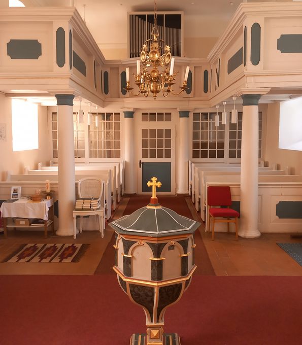Innenraum der Dorfkirche Märkisch Wilmersdorf (Brandenburg)